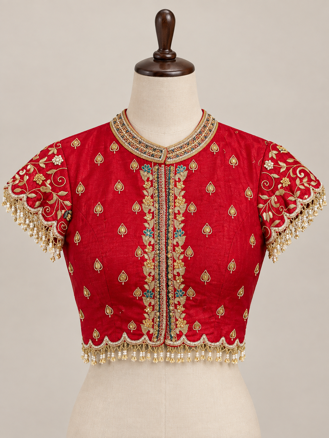Red blouse in scallope