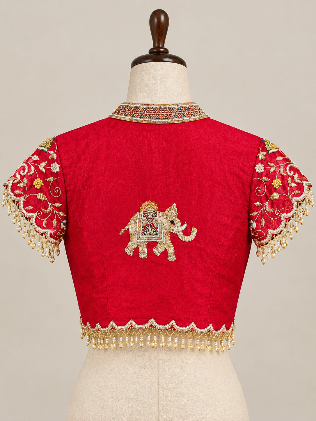 Red blouse in scallope